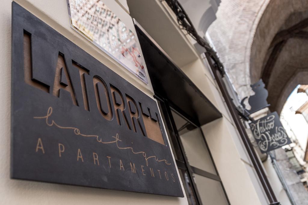 La Torre Boutique Apartamentos تيرويل المظهر الخارجي الصورة